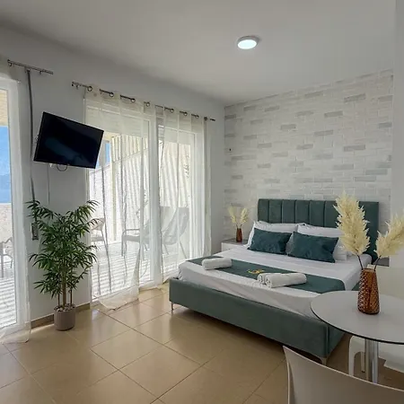 公寓 Trea - Aron Rooftop Jacuzzi Vlorë